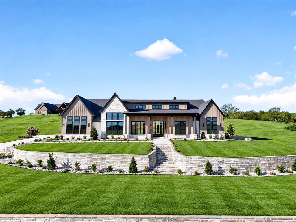 111 Gibson Bend