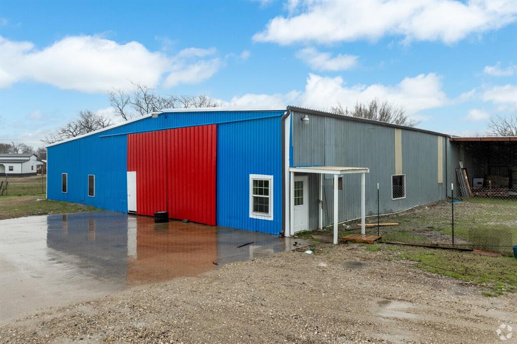 2244 State Highway 69 S