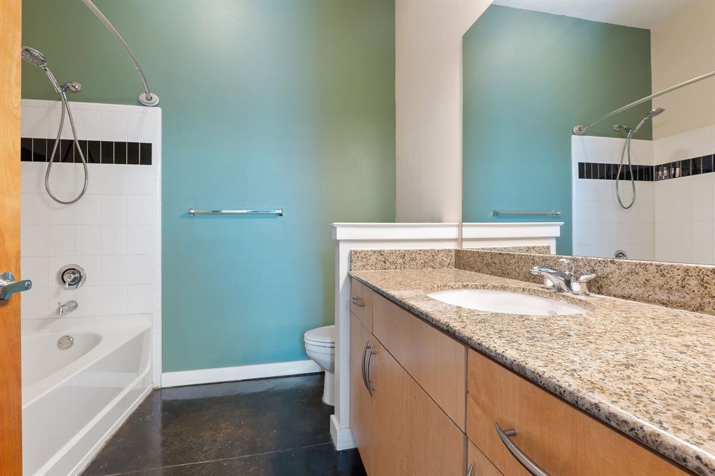 Texas & Pacific Lofts Condo - Residential