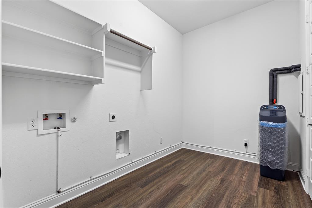 Viridian Village 1k - Residential