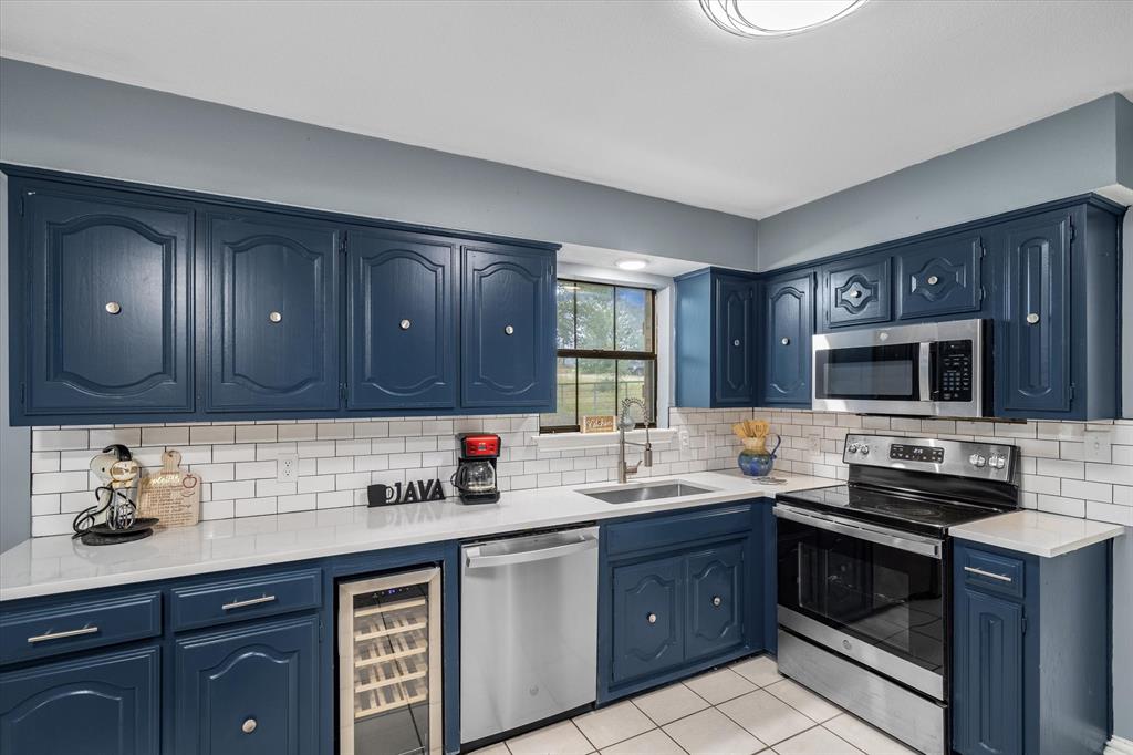 ABST A0498 E HUNT - Residential