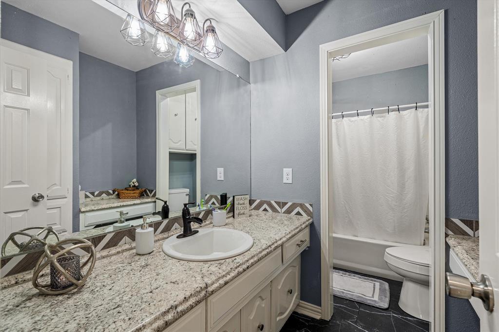 ABST A0498 E HUNT - Residential