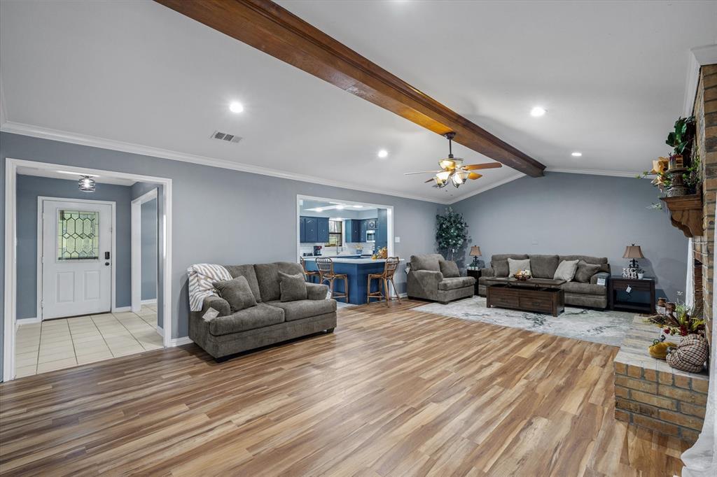 ABST A0498 E HUNT - Residential