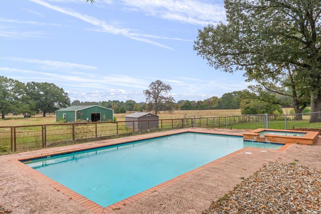 ABST A0498 E HUNT - Residential