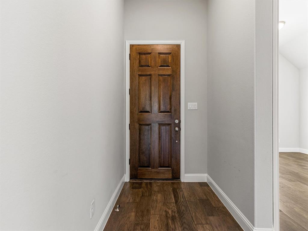 4445 Tall Knight Lane