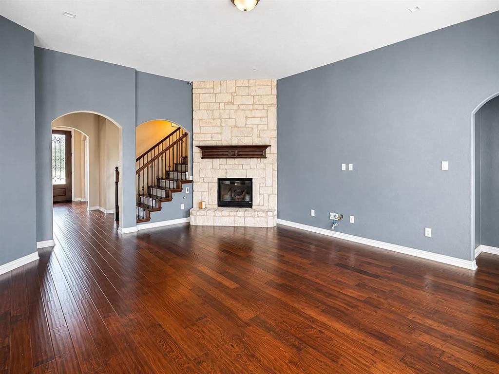 1410 Nighthawk Lane