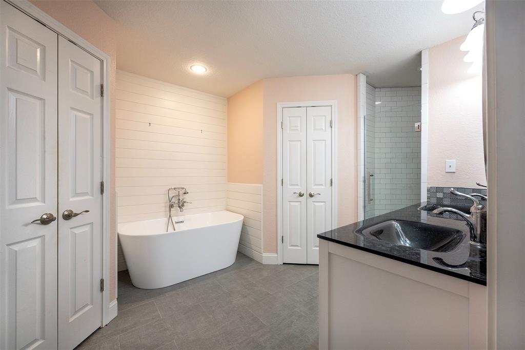 Young Bend Estates - Residential