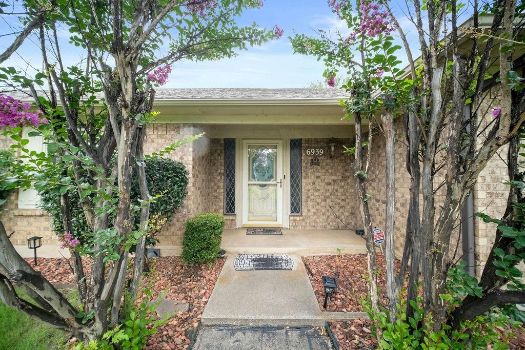 6939 Calender Road