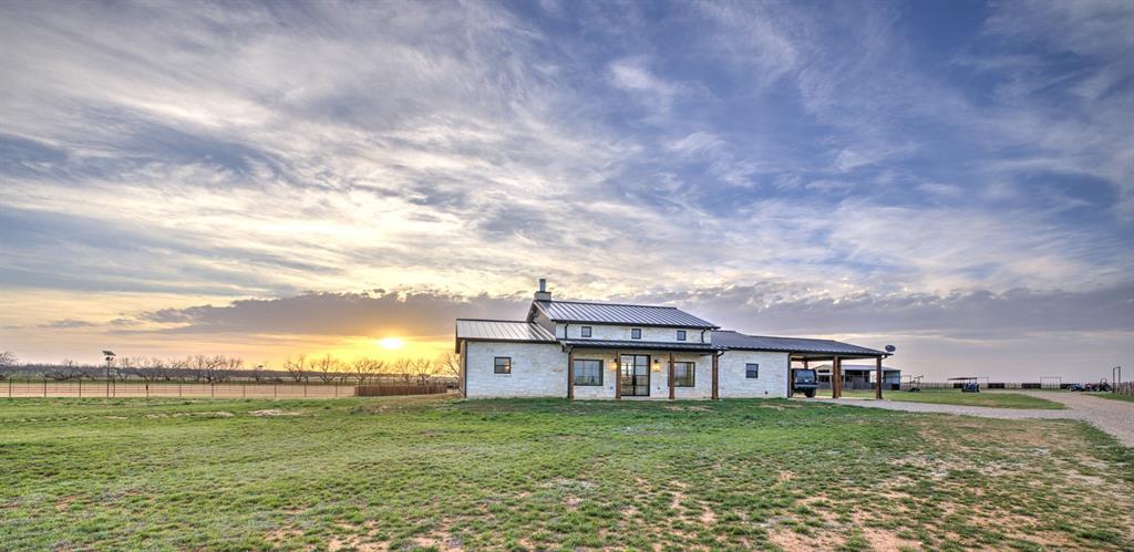 6384 US Highway 281 S