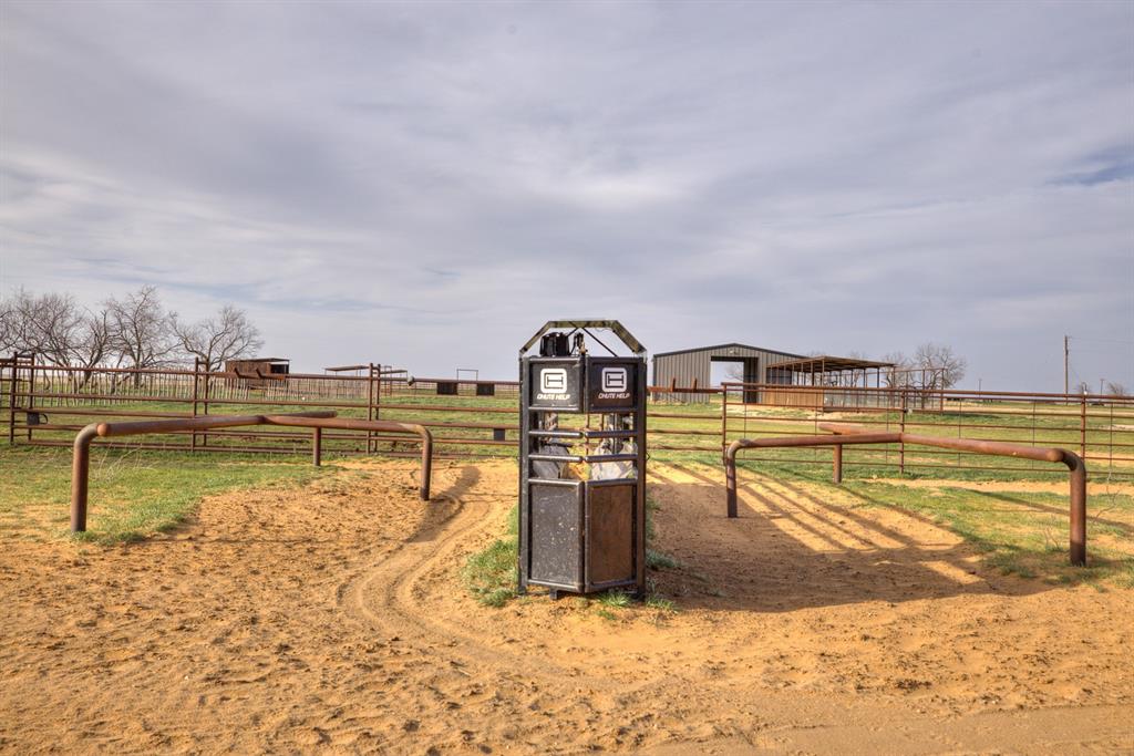 6384 US Highway 281 S