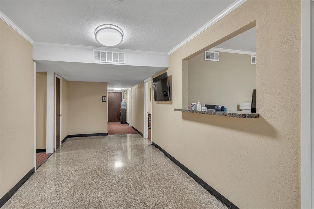 Hyde Park Add - Commercial Sale