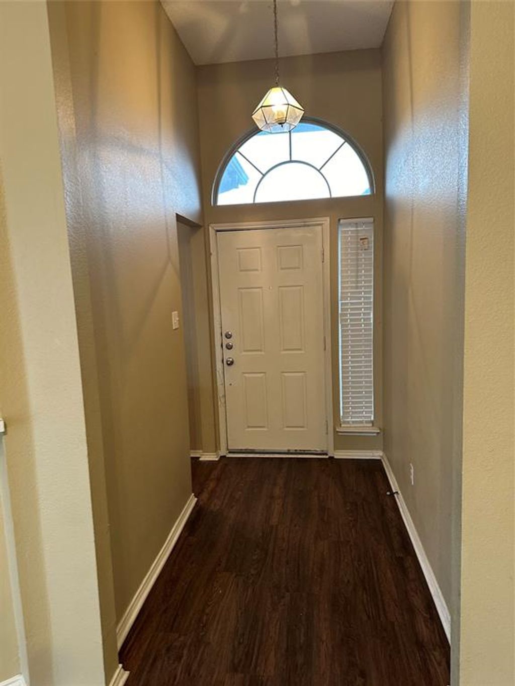 Photo of 2604 Crystal Falls Drive, Mesquite, TX 75181 (MLS # 21000375)