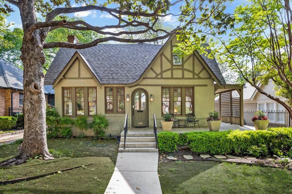 1405 Clover Lane