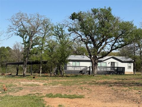 277 Oaks Crossing Mineral Wells TX 76067