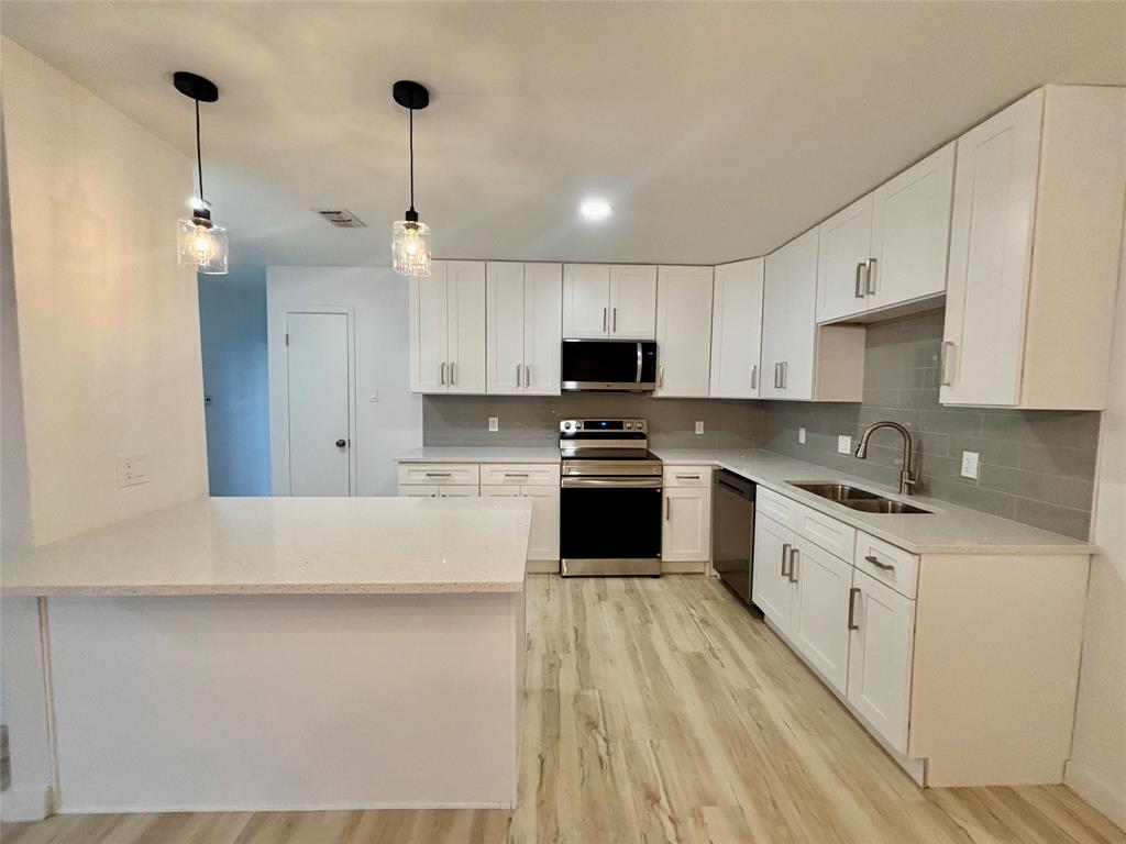 Lake Country Estates Add - Residential Lease