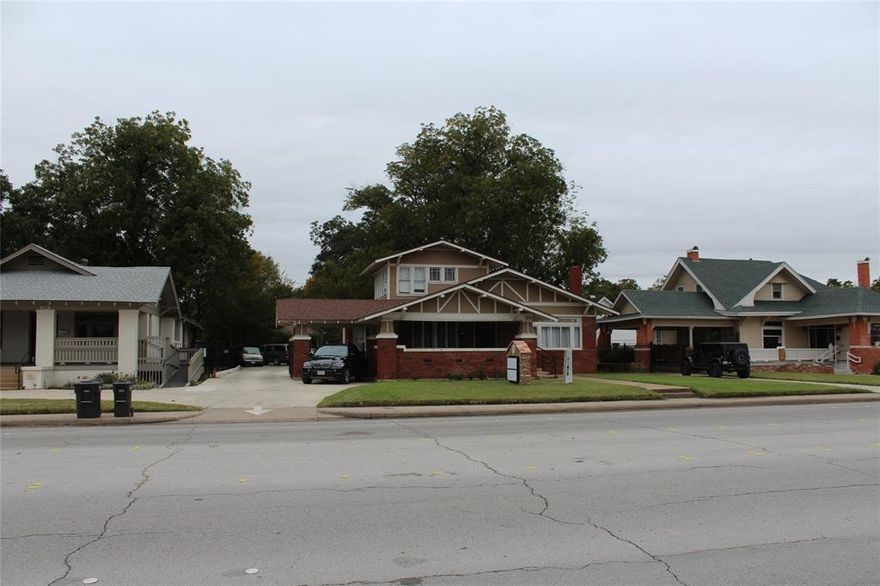 -Built in 1919 - Carefully restored to maintain character, classified by Fort Worth as an historic and cultural site 
-New HVAC, plumbing, and electric  
-Monument sign Restroom, break room, reception open workspace, four private offices, upstairs storage area 
-Ample parking 
-Hemphill St restriping underway  
-On site property manager, local ownership 
-Easy access to I-35 
-Close to Medical District Near Southside and TCU area

Price based on 2,160 sqft. See attached brochure for additional pricing information.