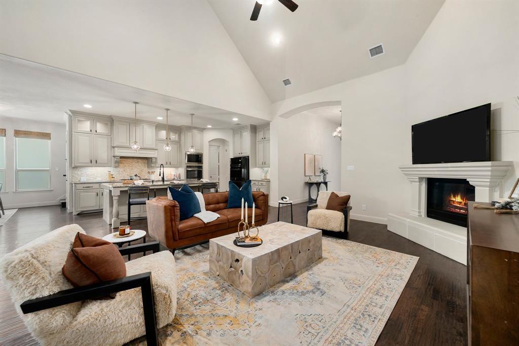 4440 Sapphire Drive