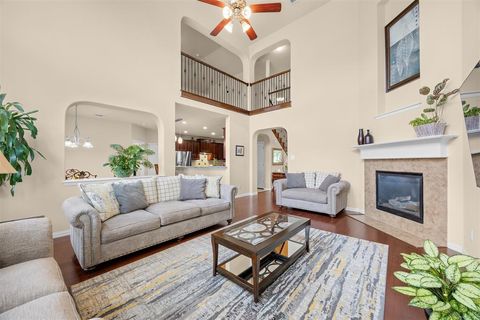 Photo of 3358 Cedar Creek Trail, Frisco, TX 75034 (MLS # 21302288)