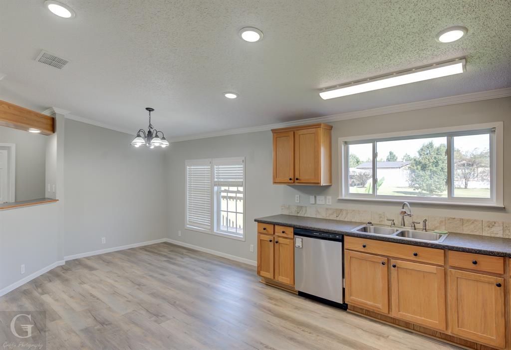 Princeton, Louisiana 71067, United States, 3 Bedrooms Bedrooms, ,2 BathroomsBathrooms,Residential,Contingent,41741