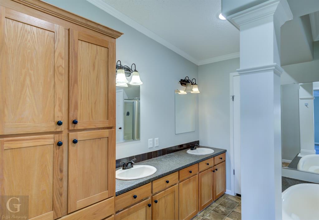 Princeton, Louisiana 71067, United States, 3 Bedrooms Bedrooms, ,2 BathroomsBathrooms,Residential,Contingent,41741