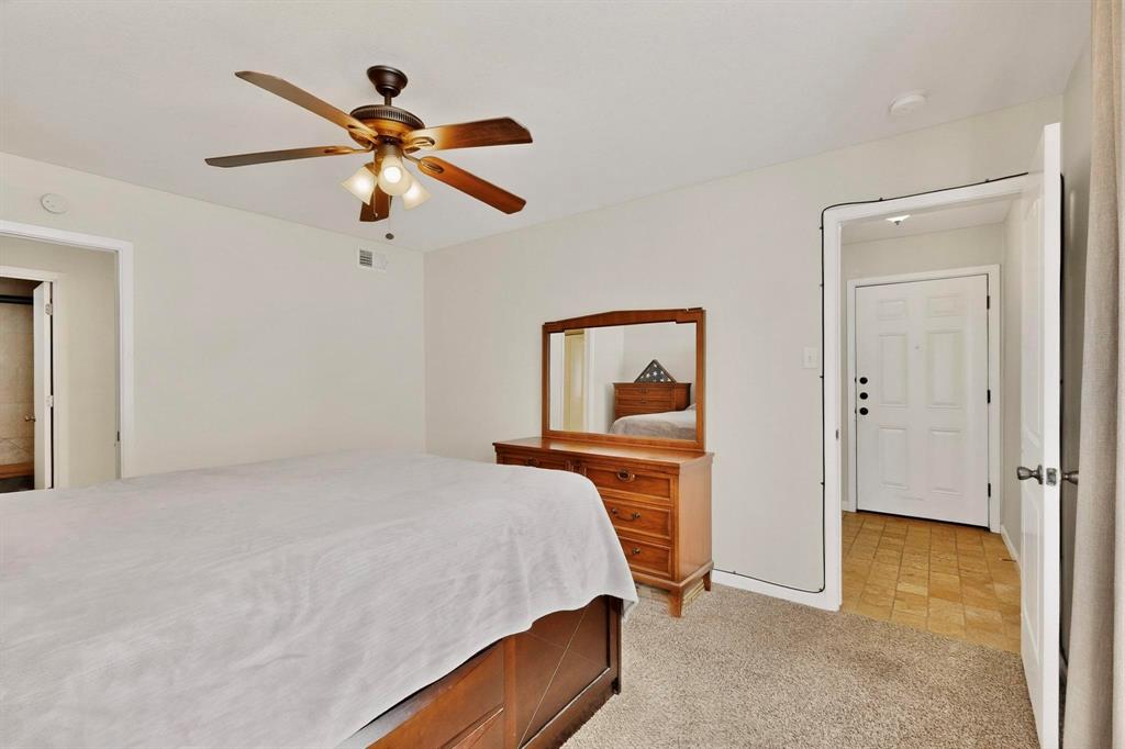 Woodhaven Condo - Residential