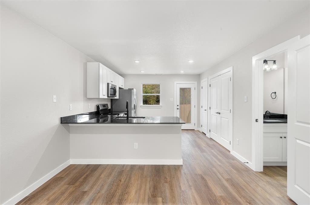 FARWELL HTS - Residential Income