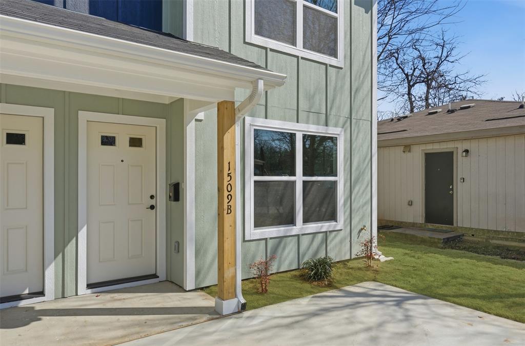 1536 Alexander A & B