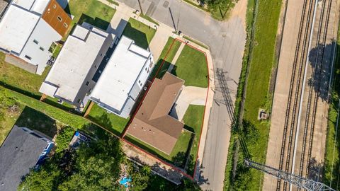 Tiny photo for 3144 Harmon Street, Dallas, TX 75215 (MLS # 21100590)