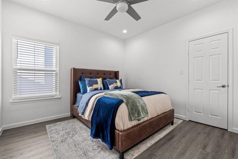 Tiny photo for 3144 Harmon Street, Dallas, TX 75215 (MLS # 21100590)