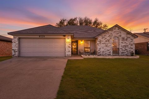 6520 Kary Lynn Drive S Watauga TX 76148