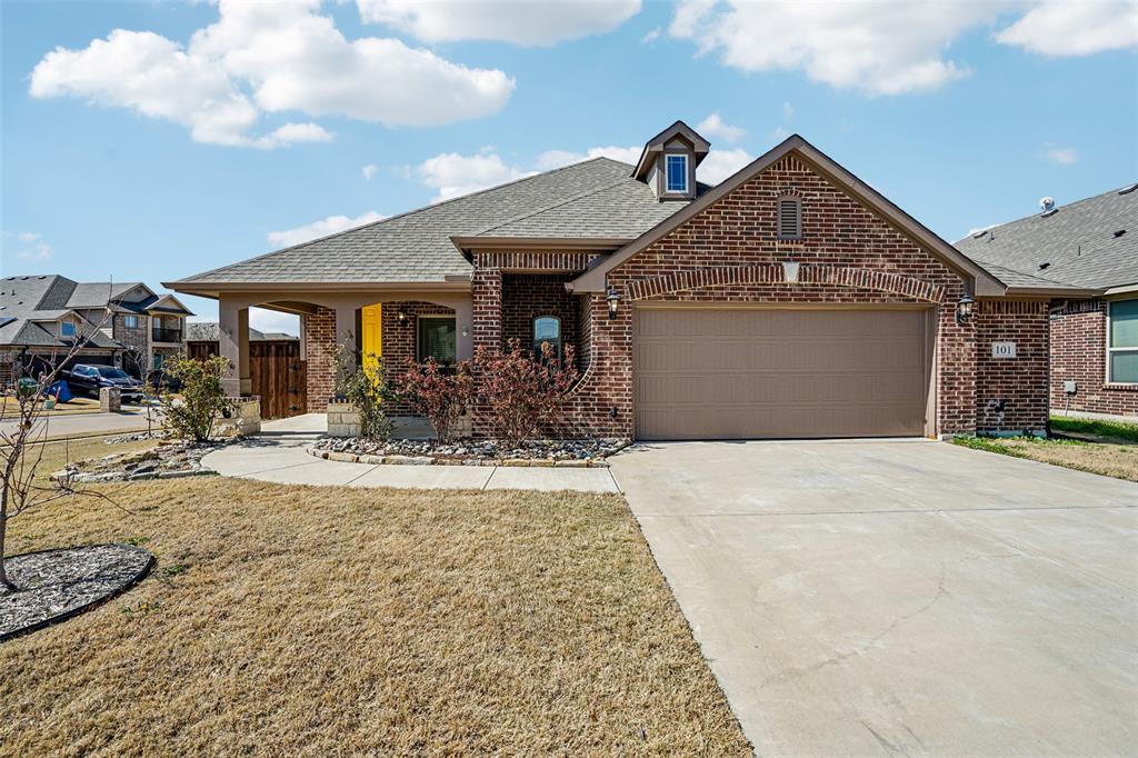 101 Gateway Dr, Alvarado, TX, 76009