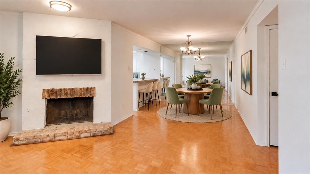 15221 Berry Trail 304
