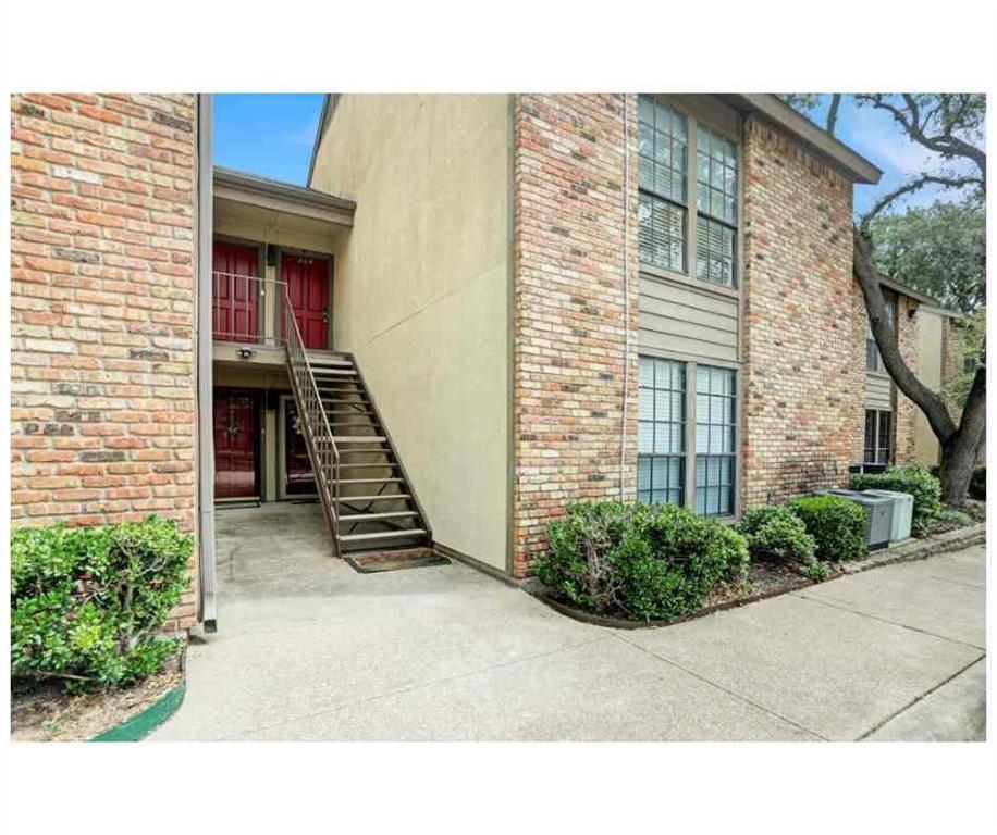 15221 Berry Trail 304