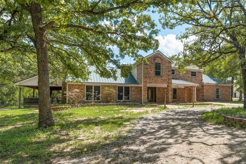9712 County Road 2432 Terrell TX 75160
