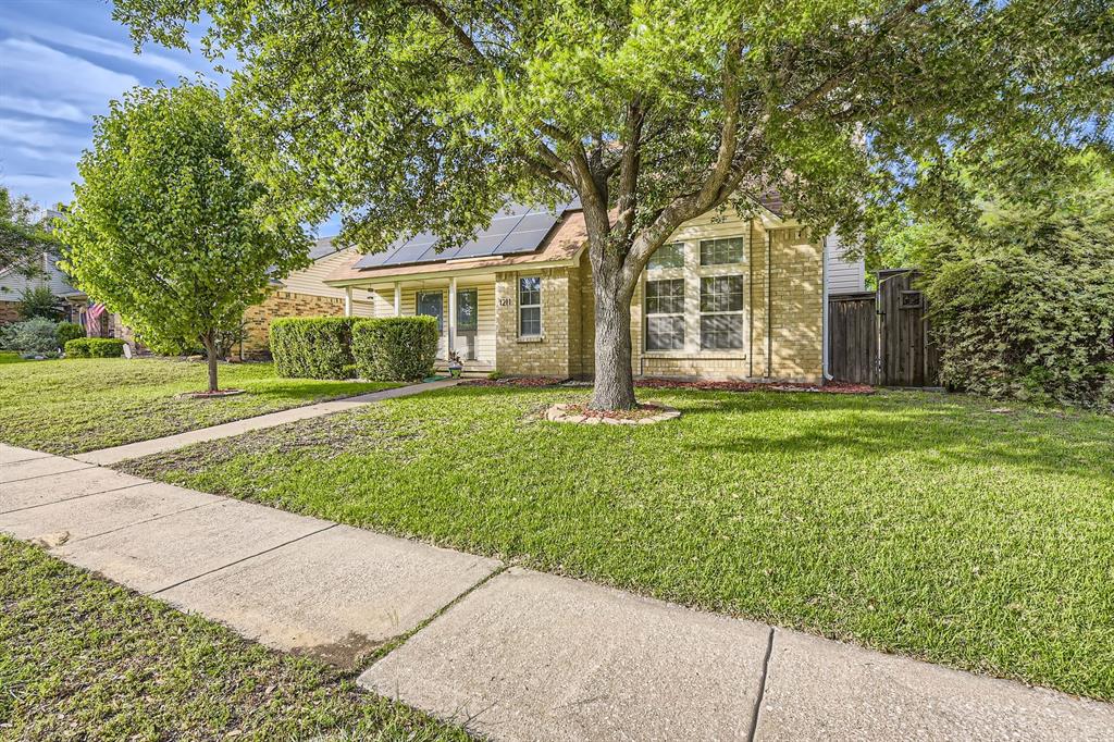 1211 Collin Drive