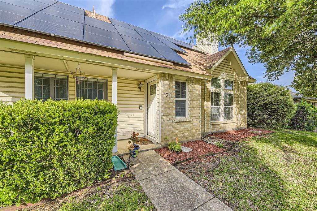 1211 Collin Drive