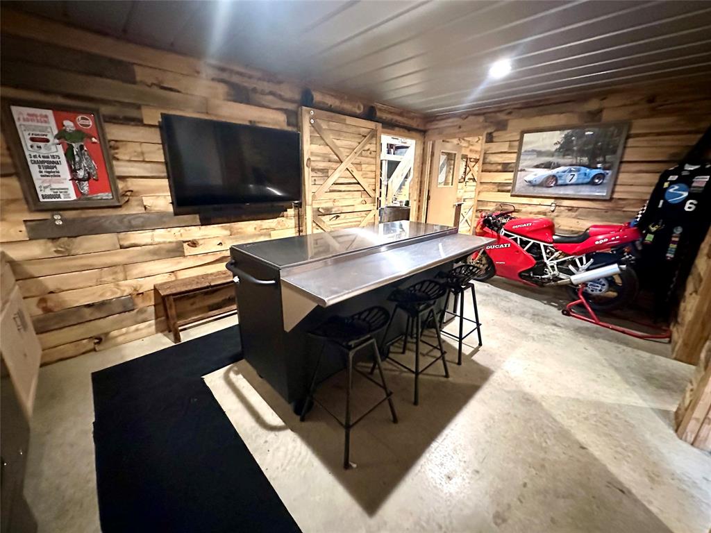 TA Rhodes Surv ABS # 741 - Residential