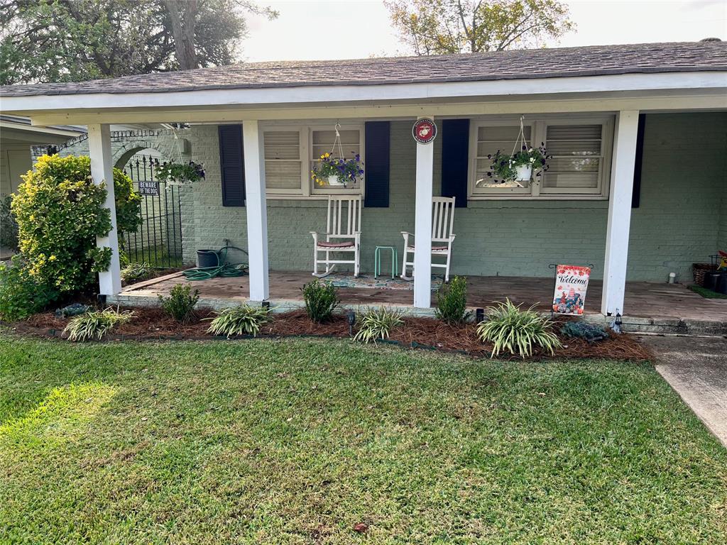 1810 Captain Shreve Drive
