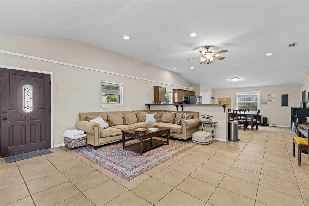 Chamberlain Arlington Heights 1st - Residential