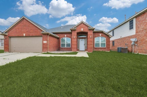 Photo of 409 Creek Point Lane, Arlington, TX 76002 (MLS # 21368442)