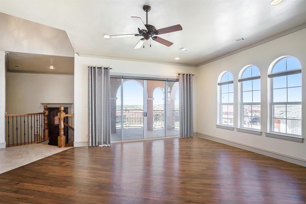 7713 Lakeview Circle