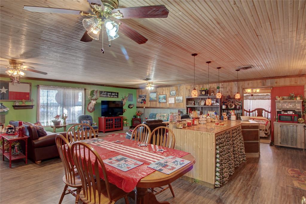 HARTFIELD - Commercial Sale