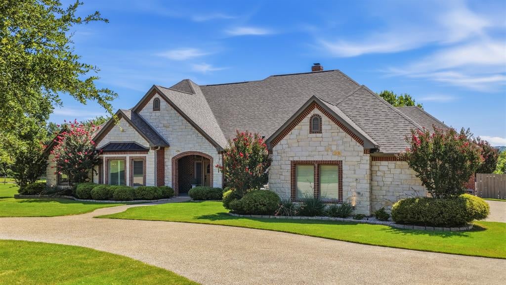 241 Pinnacle Peak Lane
