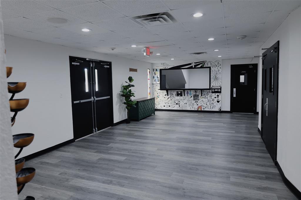 Woodhaven Add - Commercial Sale