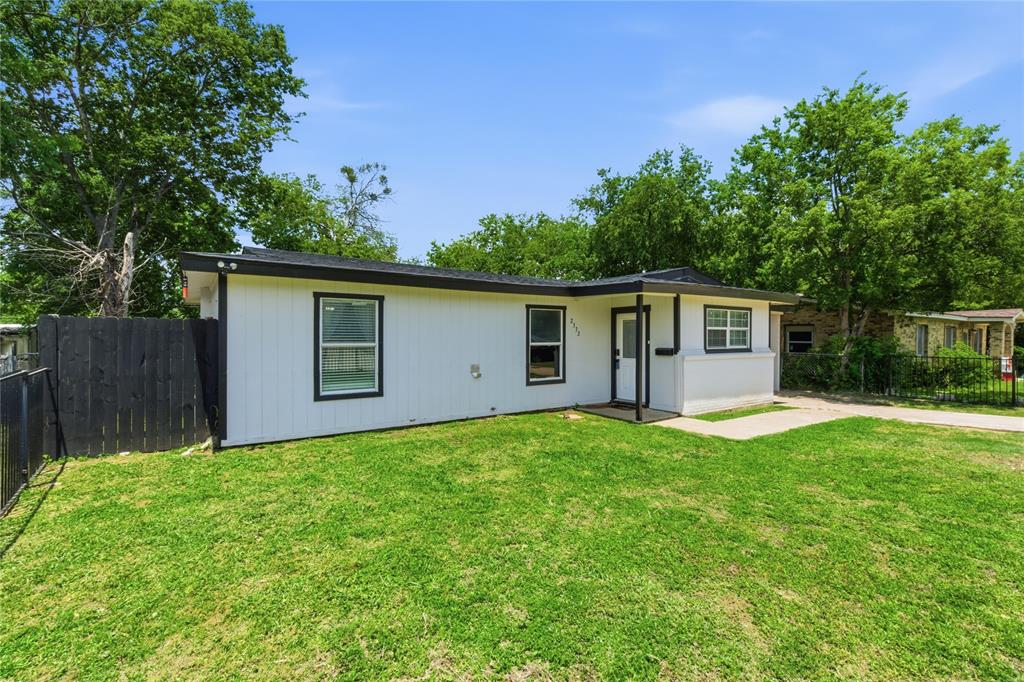 2332 Felder Lane