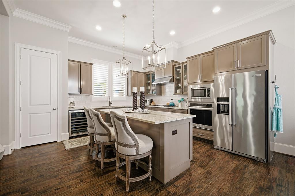 Bowser Intown Add - Residential