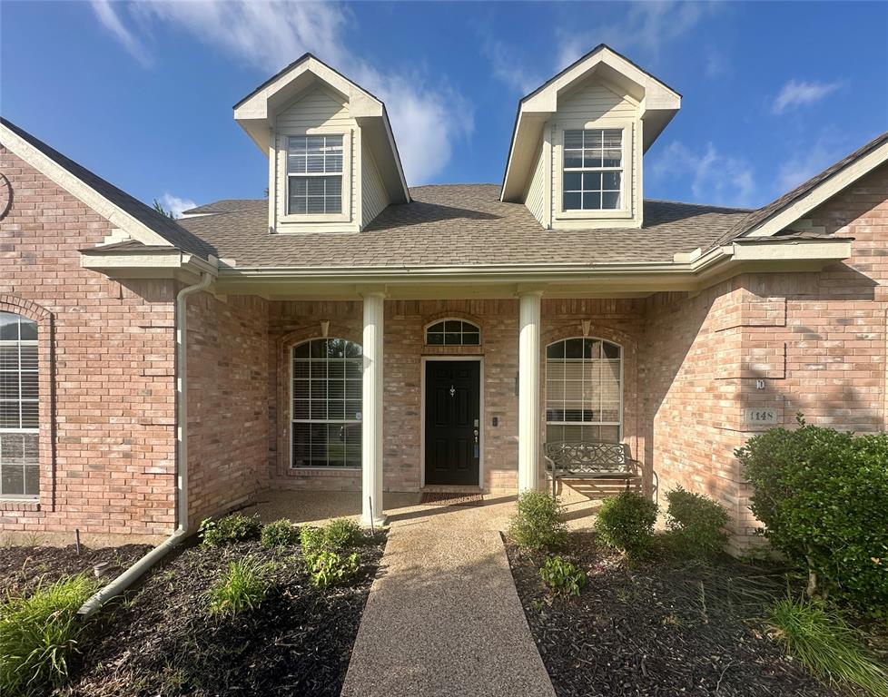 1148 Pleasant Oaks Drive