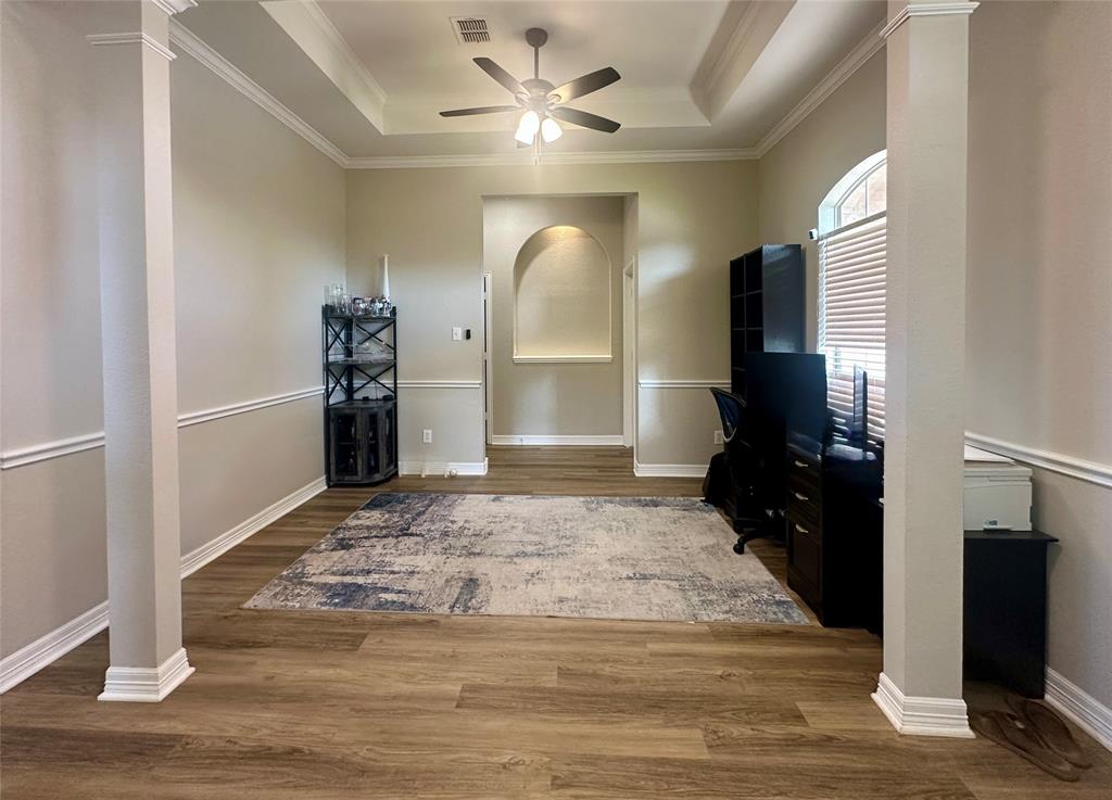 1148 Pleasant Oaks Drive