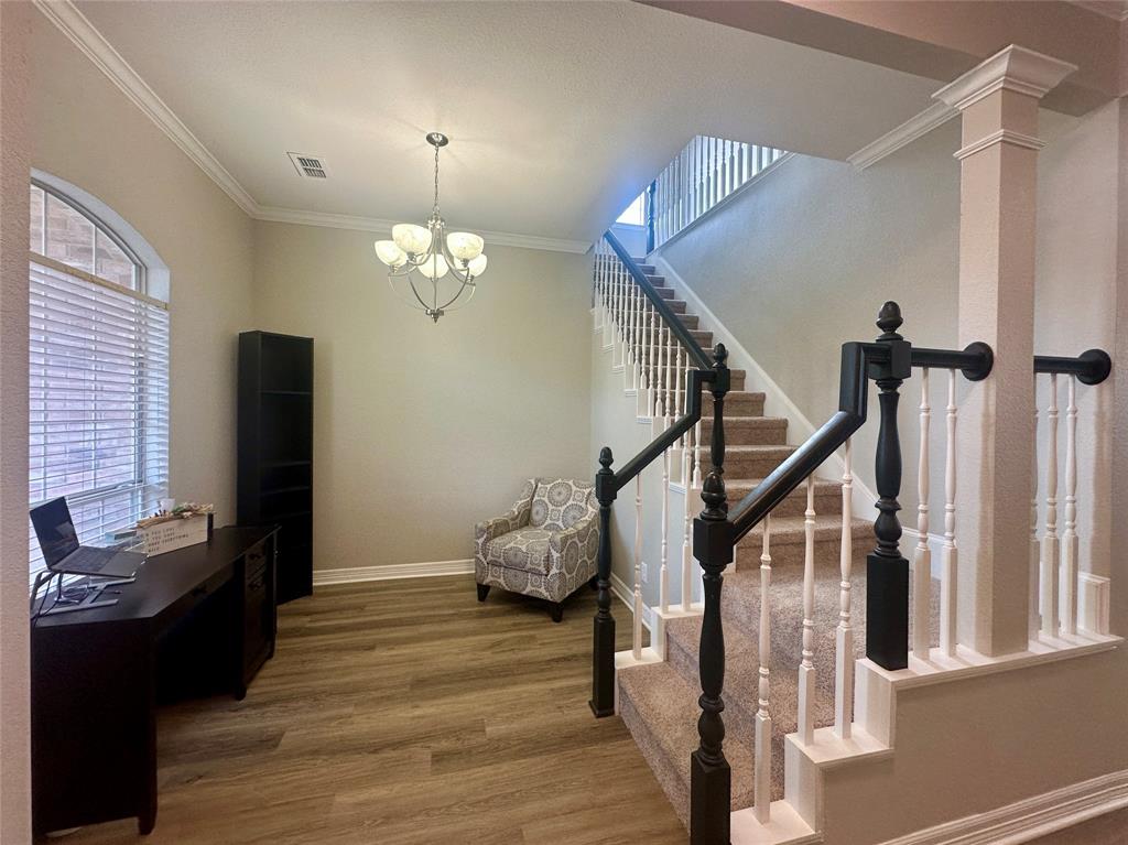 1148 Pleasant Oaks Drive