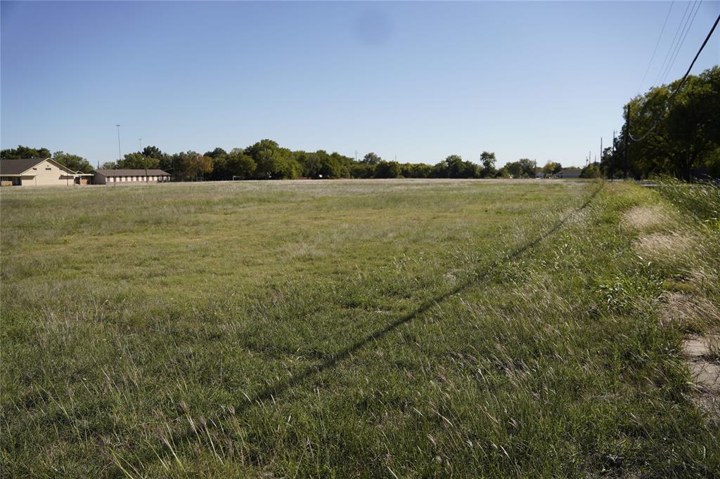 City Bl 8776 - Commercial Sale